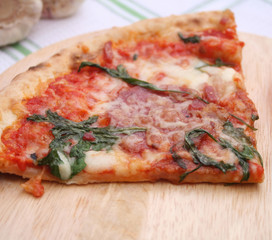 Frische Pizza