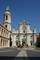 Fototapeta na wymiar Miejsce i Katedra w Loreto Loreto, Marche, Włochy