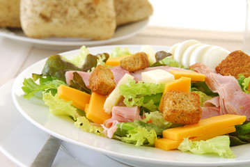 Chefs Salad and Rolls