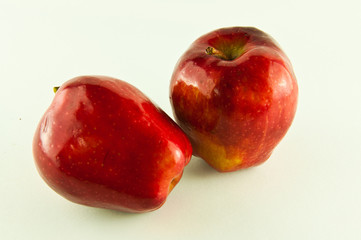 Red apples