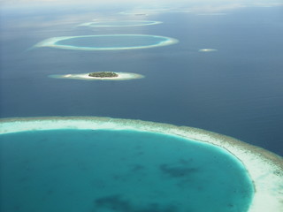 Fototapeta na wymiar Malediven Atoll1