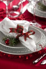table setting at christmas