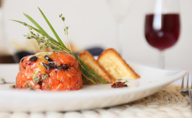 salmon tartar © pit-fall