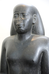 Fototapeta na wymiar Egyptian Statue