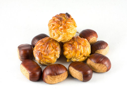 Casta&ntilde;as y panellets