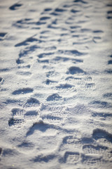 Fußspuren im Schnee