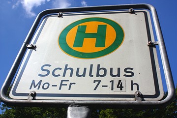 Schulbus