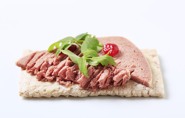 Crispbread and liver pate
