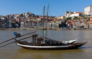 Fototapeta premium Rabelo Boat in Douro River at Oporto City, Portugal