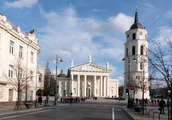 Fototapeta na wymiar Plac Katedralny w Wilnie