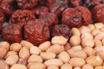 Peanuts and jujube