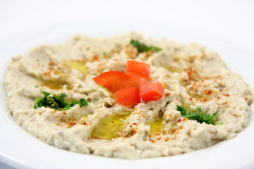 piatto con crema piccante alla paprica