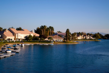 Obraz premium Waterfront houses