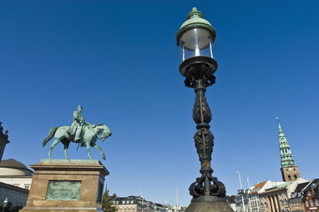 Fototapeta premium Folkets Kaerlighed statue at Copenhagen