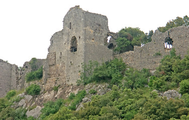 Fototapeta na wymiar ruines de château-fort