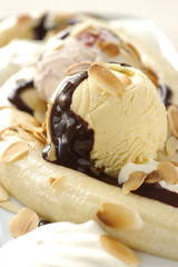 Banana split