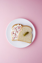 Sandwich pain de mie de médicaments