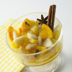 Salade de poire à l'orange et aux épices