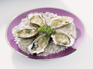 Huîtres chaudes au beurre de citron confit 
