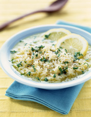 Soupe grecque au riz et au citron
