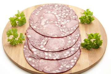 Zungenrotwurst mit Petersilie