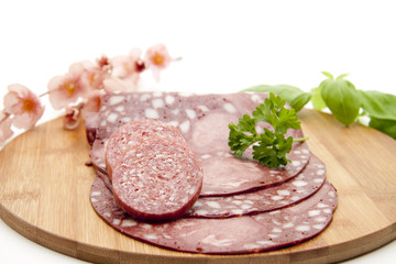 Wurstteller mit Petersilie