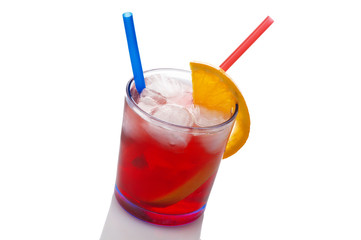 Aperitivo Bitter e fettina di Arancia