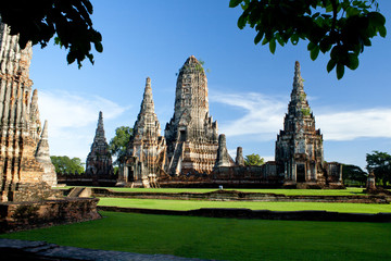Fototapeta premium Chaiwattanaram temple in Ayutthaya Historical Park , Thailand