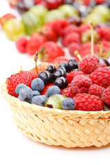 different kinds of berries