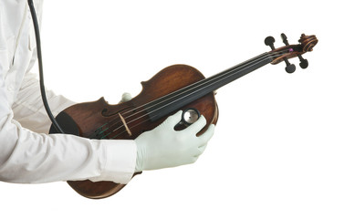 violin hand