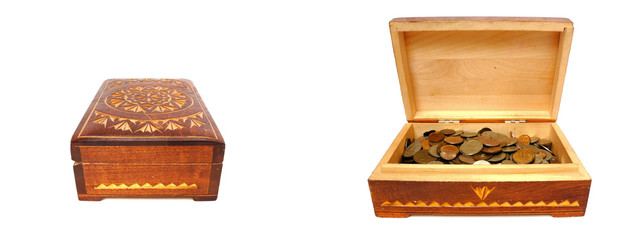 шкатулка полная старых монет