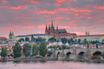 Foto op Canvas château de Prague, soleil couchant © Lotharingia