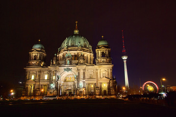 Fototapeta na wymiar Berlin Dom - Katedra w Berlinie 01