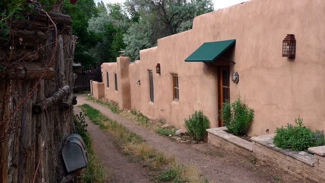 Cayon Road, Santa Fe