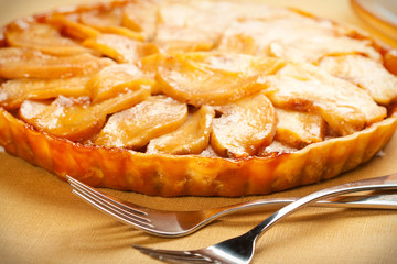 Caramel Apple Tart