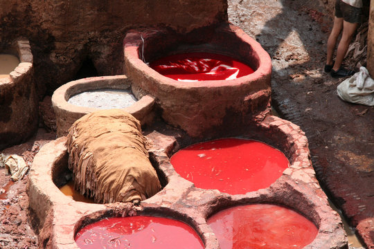 Ledergerber und -färberei in Fes - Marokko