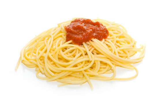 spaghetti con sugo di pomodoro