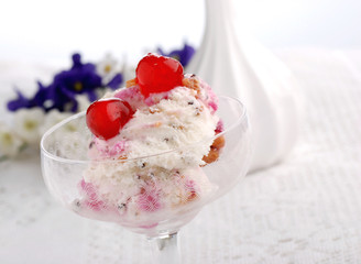 gelato amarena sette