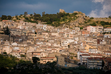 Fototapeta na wymiar średniowieczne miasto Agira, Sycylia