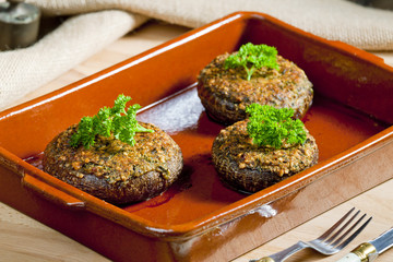 baked champignons filled with peanuts mixture