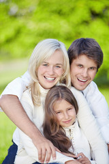 Naklejka premium Smiling family