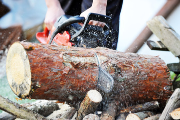 chainsaw