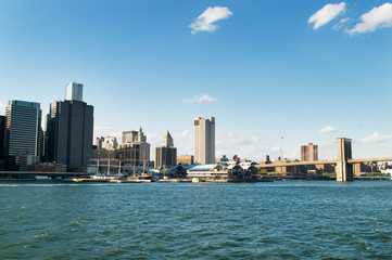 Fototapeta na wymiar New York panorama miasta z wysokimi wieżowcami