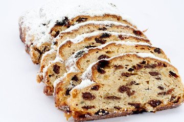 Stollen auf weissem Hintergrund