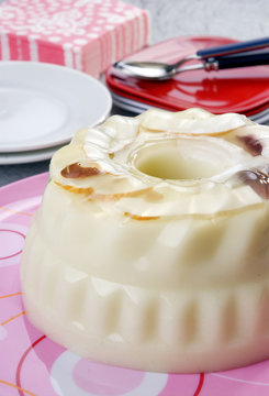 Postre de gelatina de manzana
