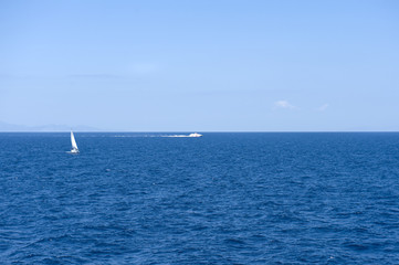 Obraz premium Sailing yatch in the wind