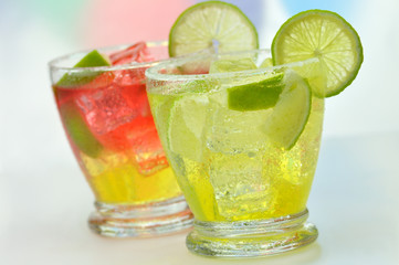 cold drinks with lime