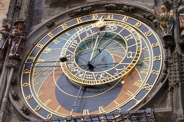 Fototapeta na wymiar horloge astronomique de prague