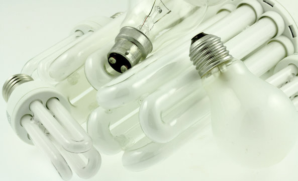 des ampoules &eacute;lectriques