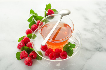 raspberry tea-te al lampone